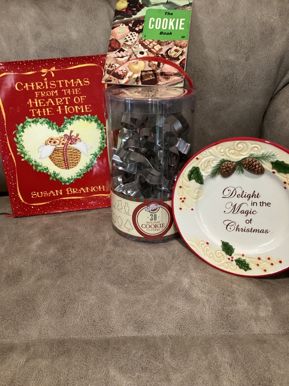 Wilton new cookie cutter set, vintage holiday cookbooks, cookie plate lot
